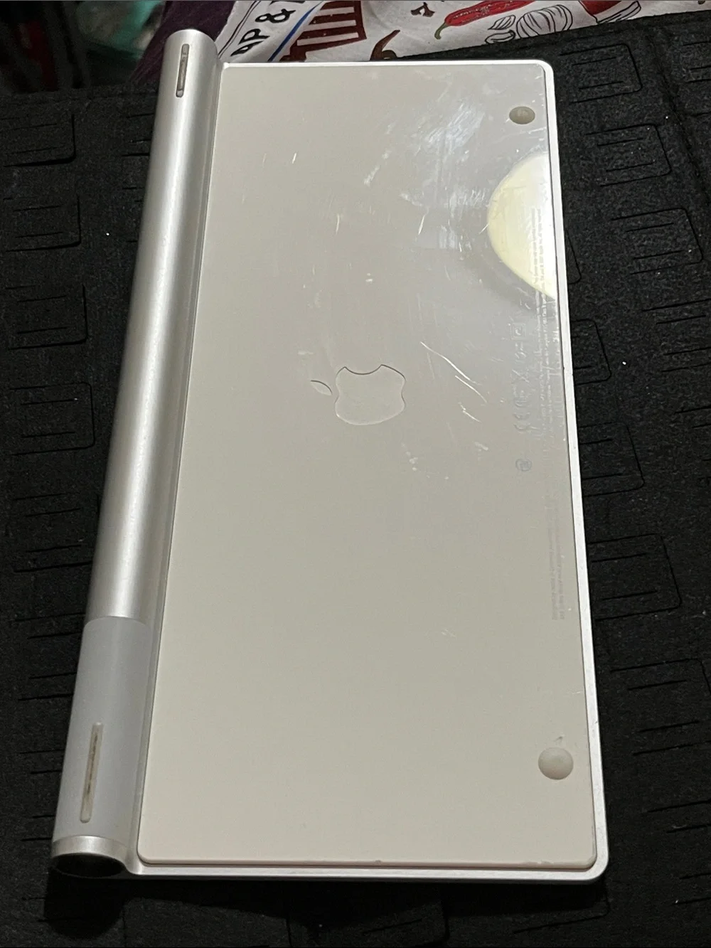 Apple White & Silver Compact Wireless Keyboard